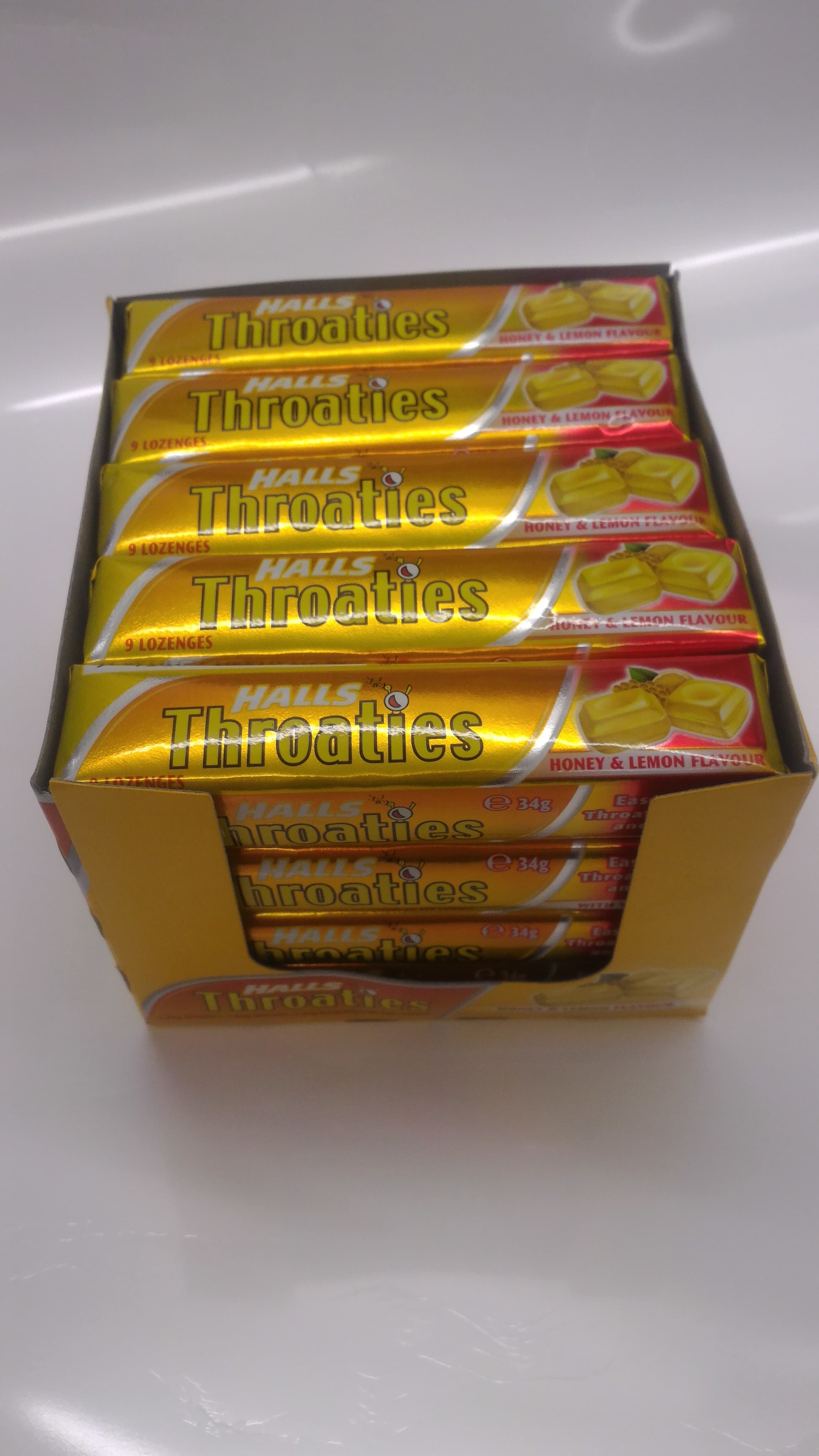Halls Throaties Honey & Lemon 20 Sticks Per Box